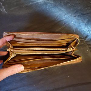 Purse and wallet